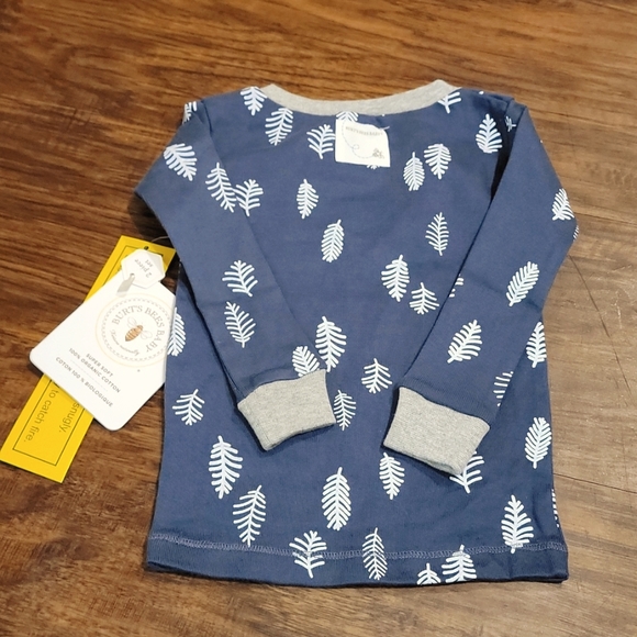 Burt's Bees Baby 2 Piece Leaf Pajama - Picture 5 of 6